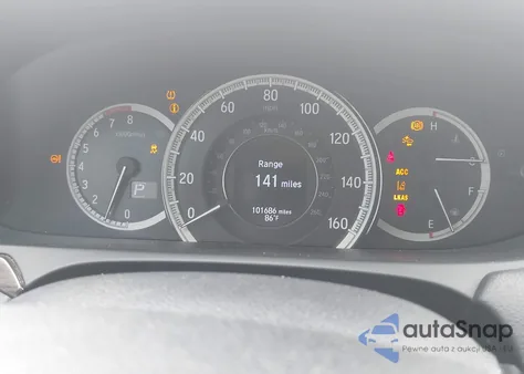 2016 Honda Accord Touring z USA, uszkodzony, nr VIN 1HGCR3F99GA021963